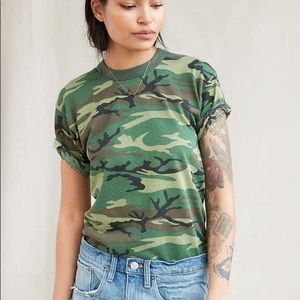 URBAN OUTFITTERS ROTHCO vintage Camo T-shirt